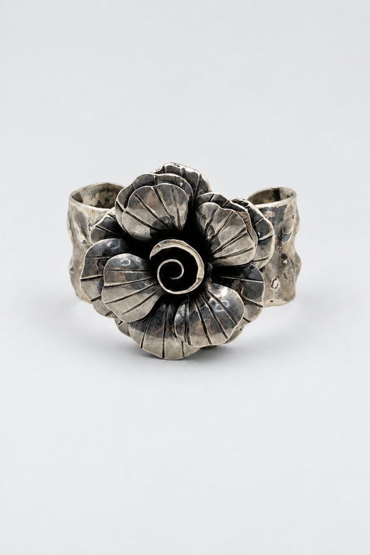 Federico Rose Cuff