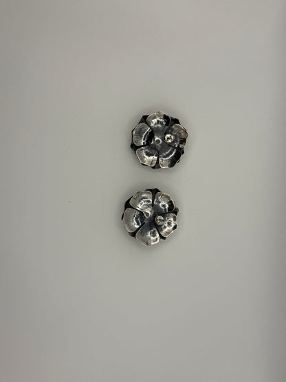 Rose Earrings by Federico Jimenez